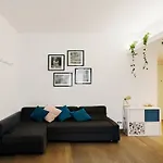 San Pietro Sunshine House